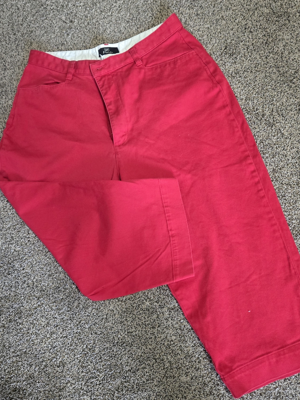 Lee Women's Bright Red Capris